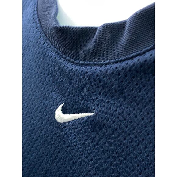 Vintage Nike Center Swoosh Basketball Sleeveless Y2K T Shirt Large - Picture 7 of 7